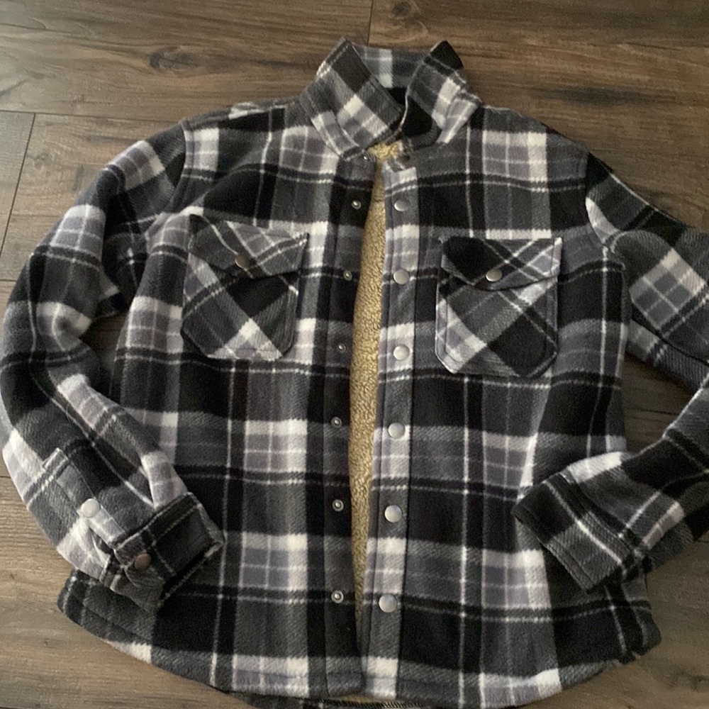 Eddie Bauer size 10/12 fleece lined flannel jacket button up with pockets